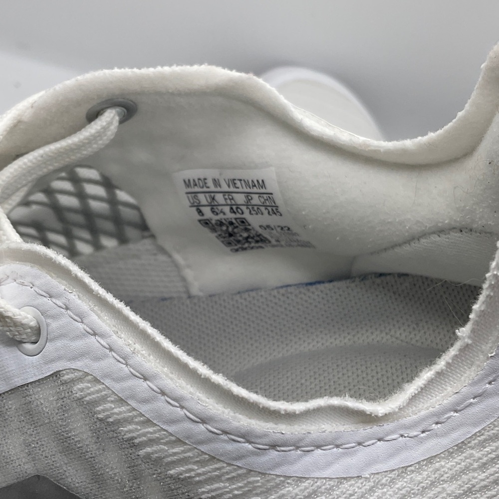Adidas Like New, No Box White and Gray Athletic Shoes, Size 8 - Picture 6 of 7
